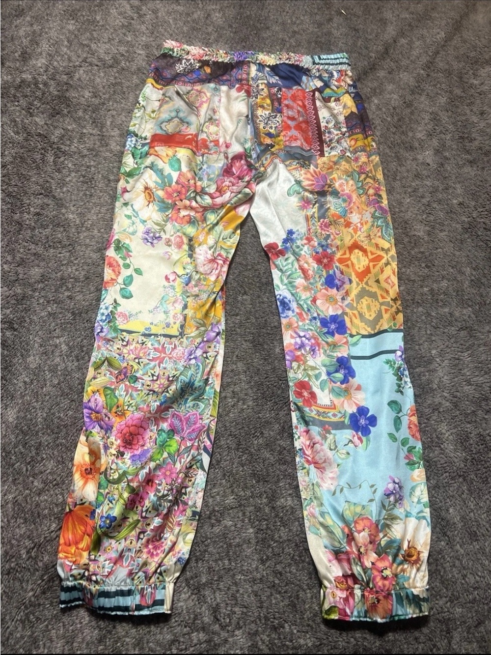 Johnny Was ETTA SEAMED JOGGER Size Small Silk Blend - Picture 2 of 5